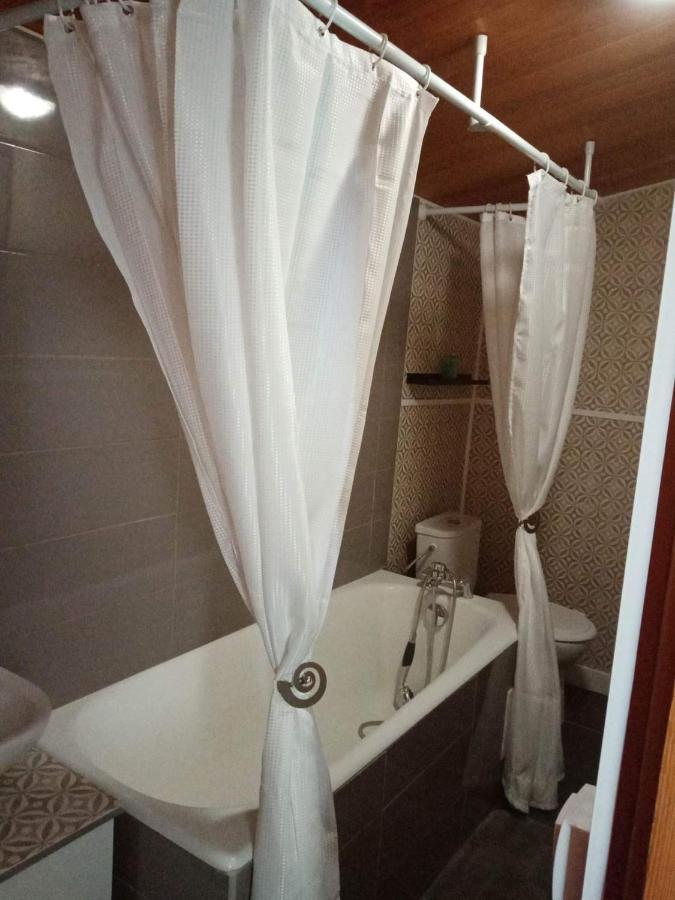 Les P'Tites Pistes Bed & Breakfast Chaux-des-Pres Екстериор снимка