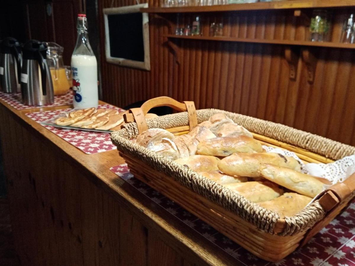 Les P'Tites Pistes Bed & Breakfast Chaux-des-Pres Екстериор снимка