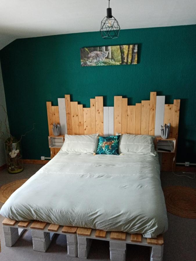 Les P'Tites Pistes Bed & Breakfast Chaux-des-Pres Екстериор снимка